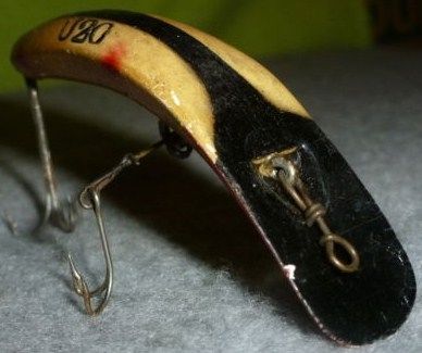 Old Wooden Flatfish Helin U20 Dirty Cream-Black Old Wooden Flatfish Helin U20 Dirty Cream-Black