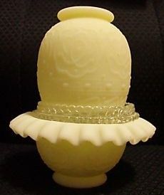 Fenton Custard Medallion Fairy Lamp