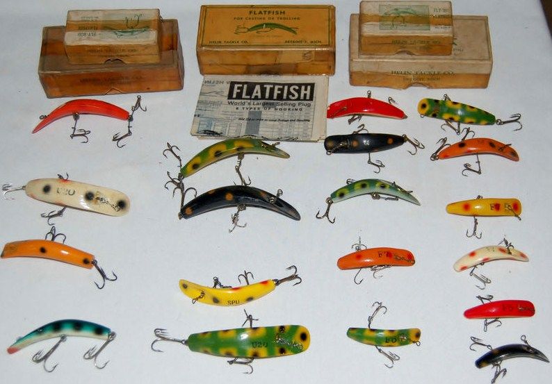 Vintage Wood Helin Flatfish w/Boxes Lot of 19 Vintage Wood Helin Flatfish w/Boxes Lot of 19