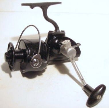 Vintage J.C. Higgins Model 535-31390 Spinning Reel Vintage J.C. Higgins Model 535-31390 Spinning Reel
