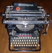 Vintage Remington 10 Typewriter