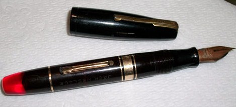 Vintage Waterman Ideal Black & Red w/Gold Trim Fountain Pen