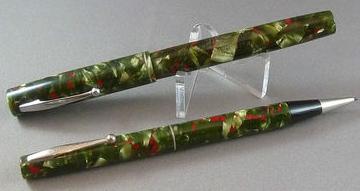 Waterman's Ideal No. 3 Red/Green Fountain Pen/Pencil Set c1935