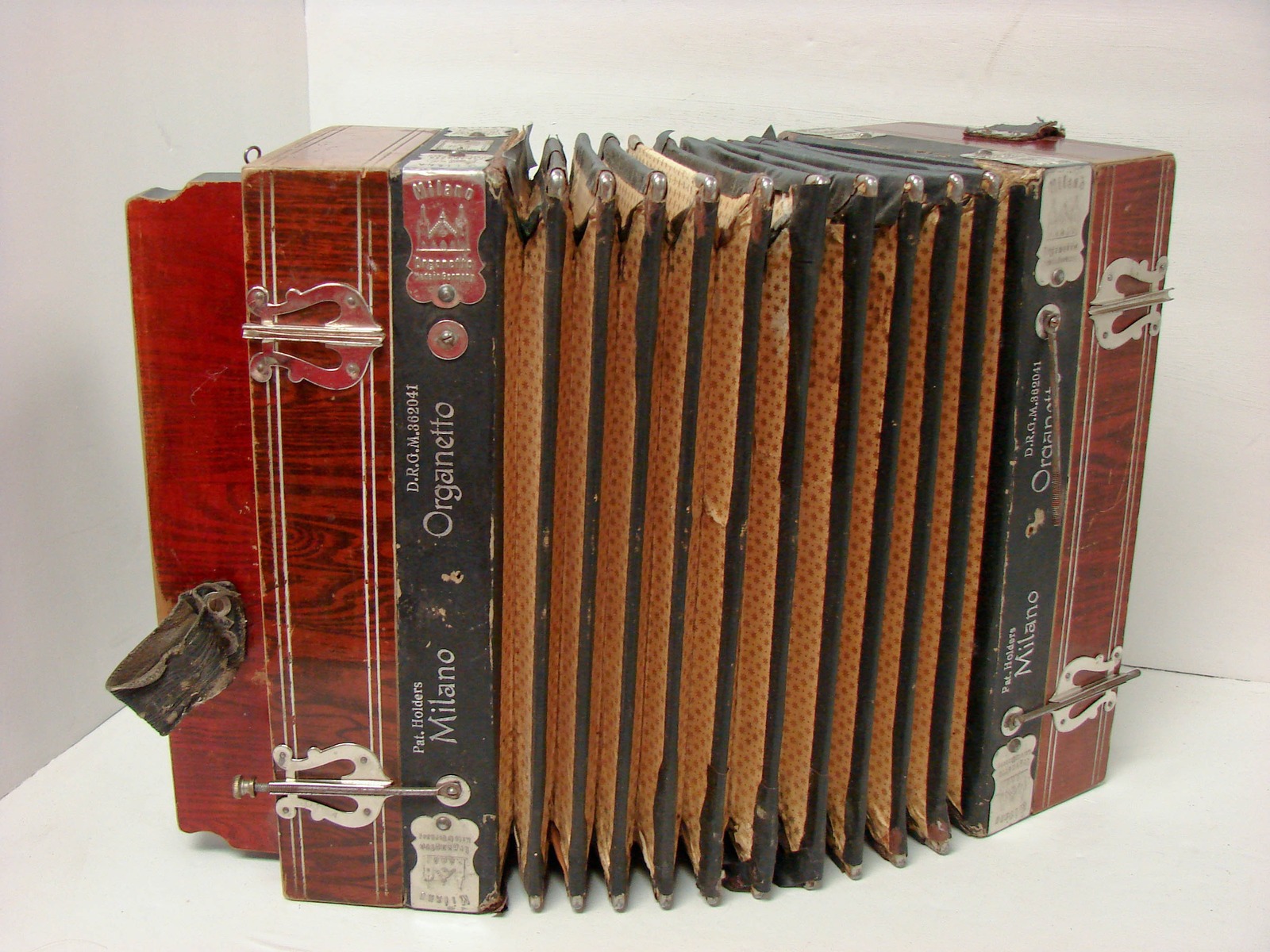 1800s German Milano Accordion Concertina Squeeze Box