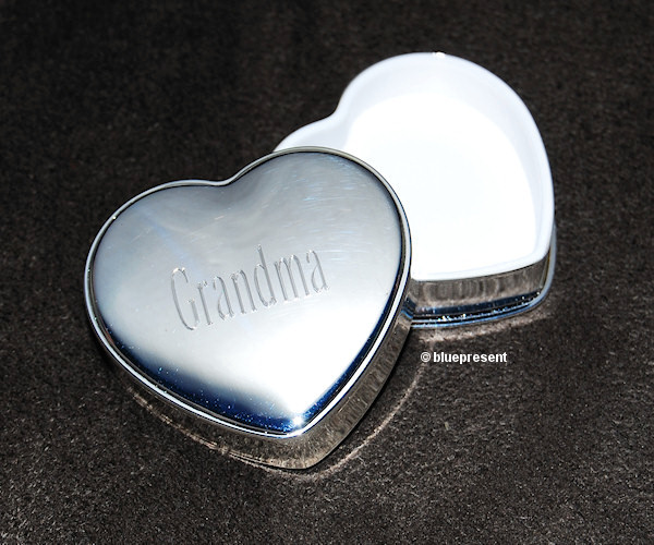 PERSONALIZED Silver Heart Large Pill Box Case Engraved