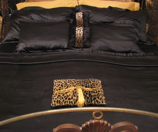 $725 BLACK 100% SILK CALIFORNIA KING, 6 PIECE Sheet Set