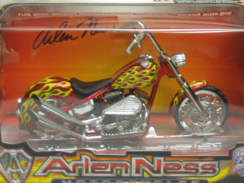 Arlen Ness 1:18 Scale Die-Cast Chopper Red with Flames
