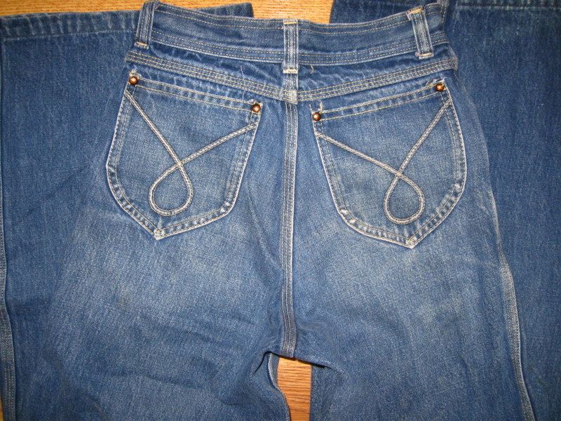 Vintage Bell Bottom High Waist Jeans Size 11 1970s
