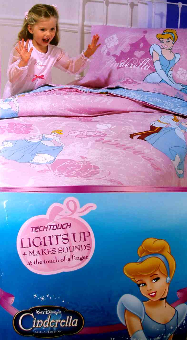 ,DISNEY CINDERELLA LIGHTS UP TWIN COMFORTER  SHEETS NEW