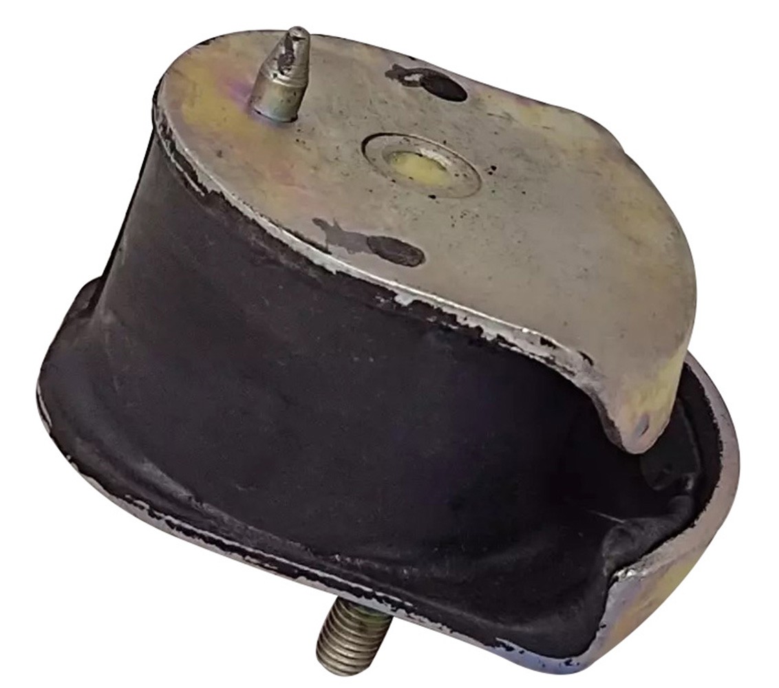 Front Engine Mounting Pad For Tata Telcoline 2L, 3L Tata Sumo 254724100101