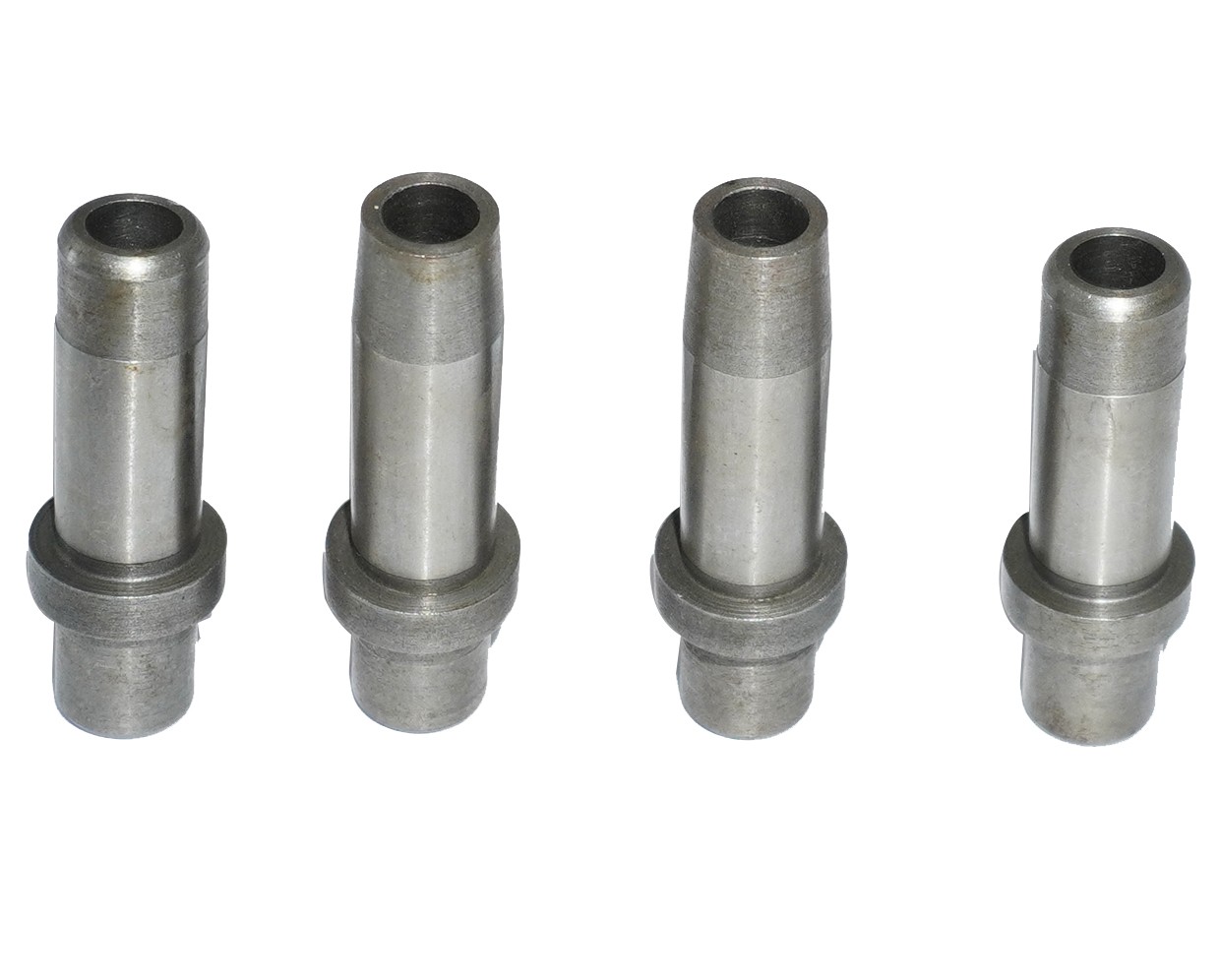 VALVE AND VALVE GUIDE SET FOR TRIUMPH PRE-UNIT 6T 1949 - 1962 IRON HEAD MODELS