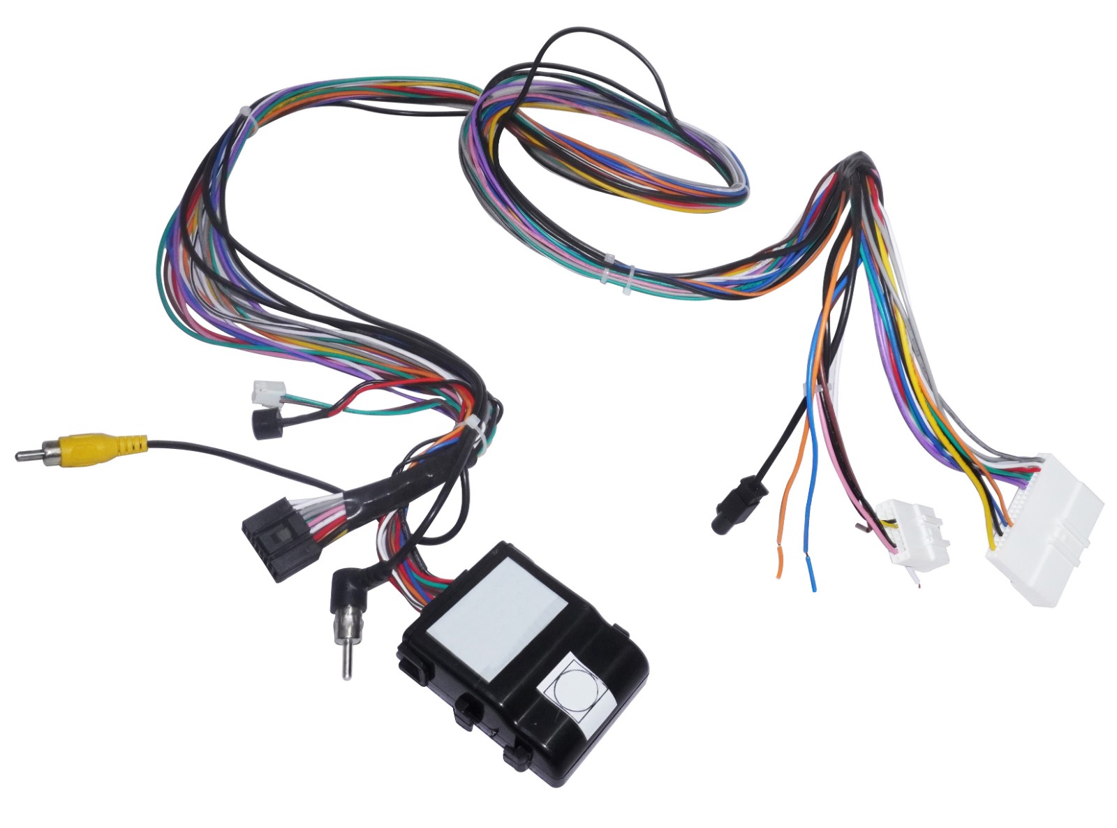 Car Stereo Radio Android Wiring Harness Connector For Mahindra New XUV 500