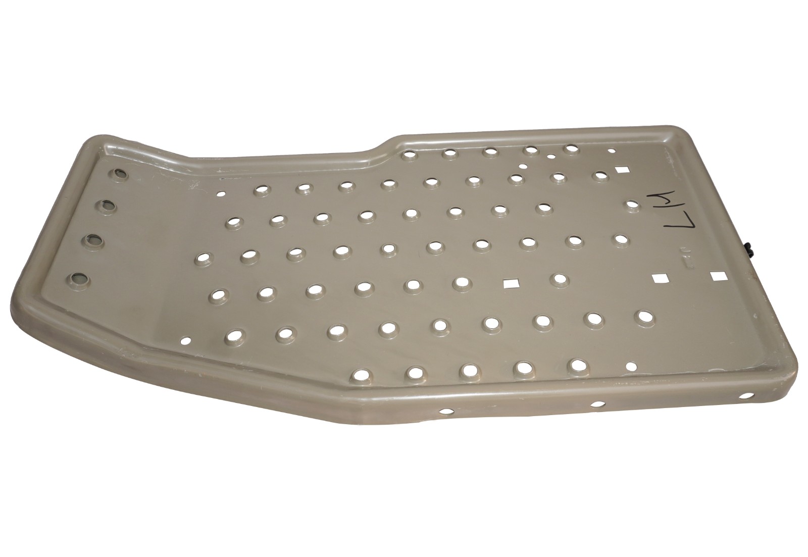 C5NN16451BV NEW Running Board L/H For Ford 2000, 3000, 2600, 3600