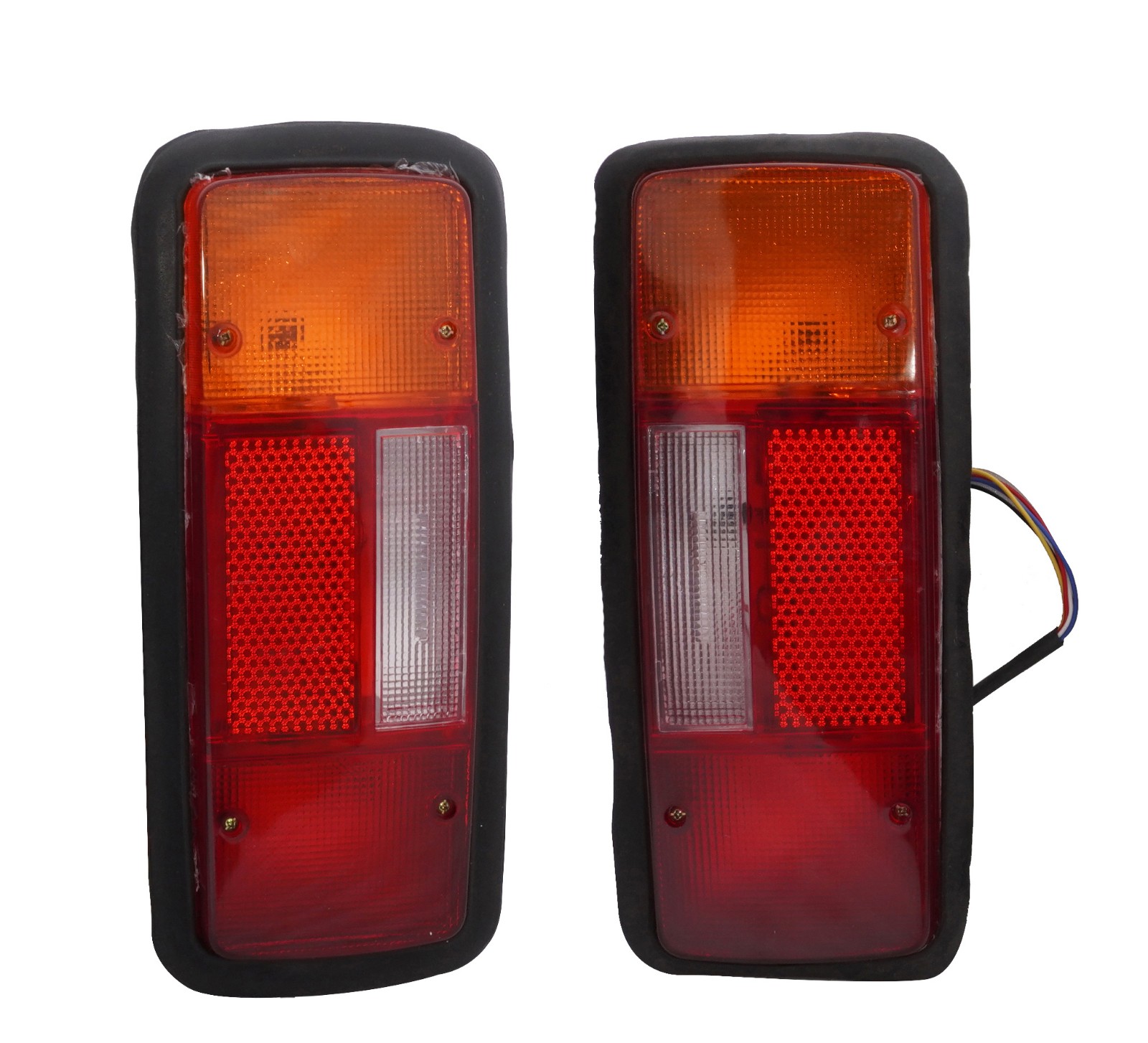 Rear LH & RH Tail Light Assembly For Tata Sumo & Sumo Spacio