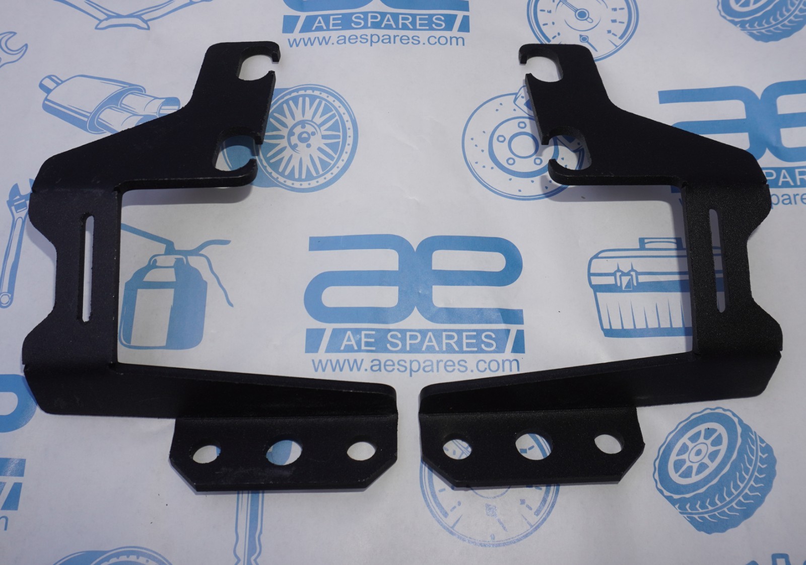 Ditch LED Work Light Bar Brackets Hood Mount Bracket For Toyota Fortuner Hilux