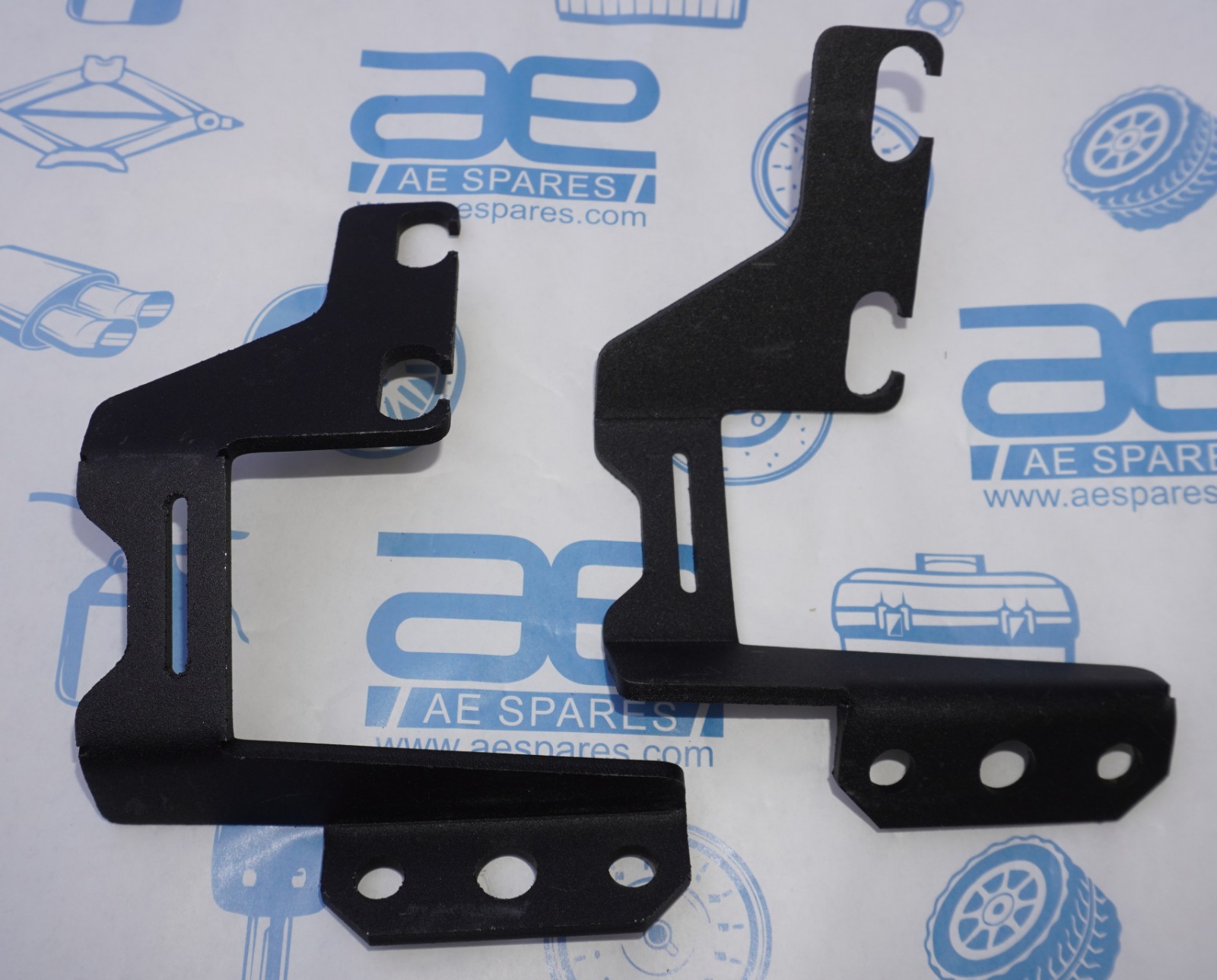 Ditch LED Work Light Bar Brackets Hood Mount Bracket For Toyota Fortuner Hilux