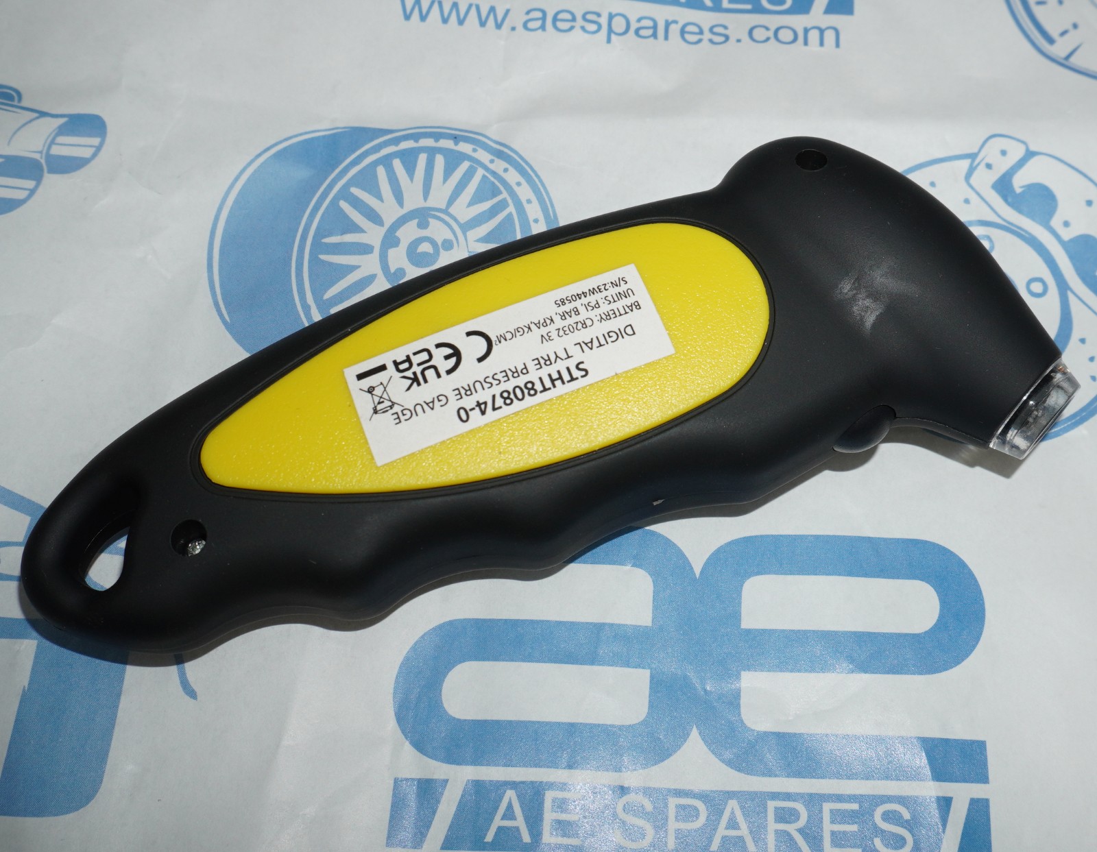 Stanley STHT80874-0 Digital Tyre Pressure Gauge 3-150PSI For Car Bike Truck