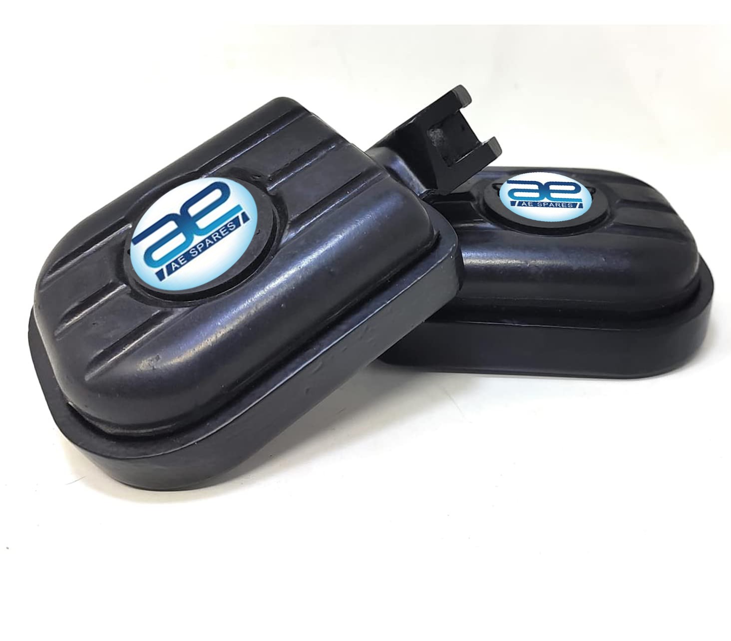 Black Deluxe Foot Pegs For Royal Enfield Goan Classic New Reborn Bullet 350