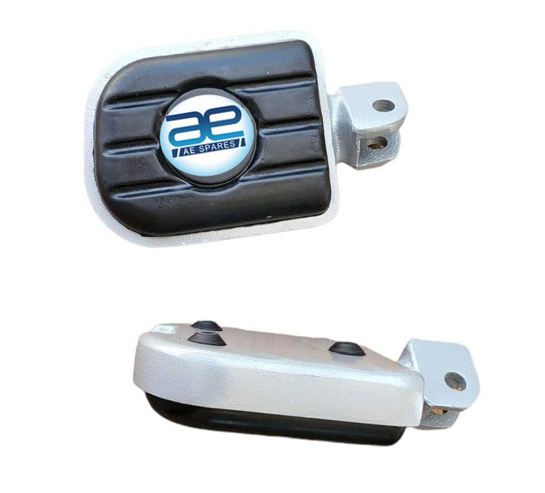 Silver Deluxe Foot Pegs For Royal Enfield Goan Classic New Reborn Bullet 350