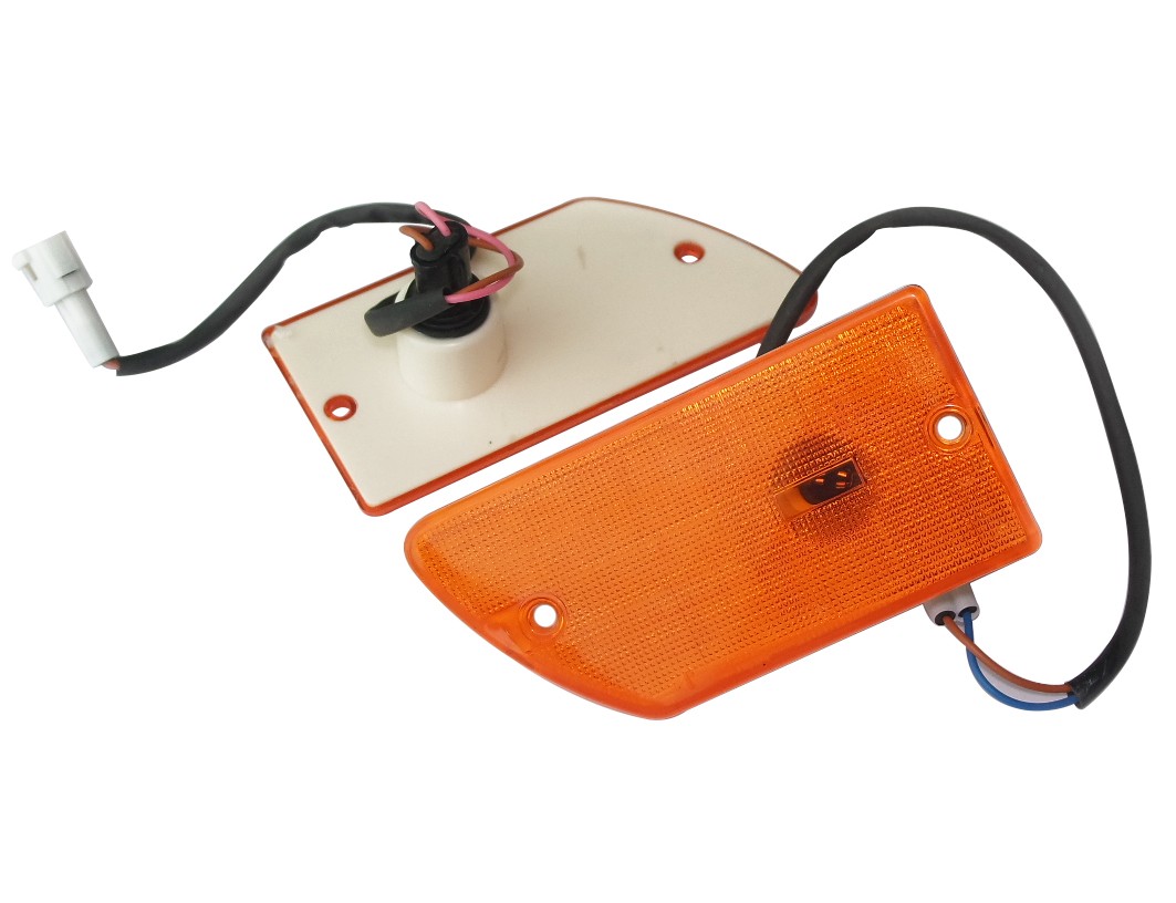 Turn Signal Side Indicator Lamp Light Set For Mahindra Bolero 0028355, 0028354