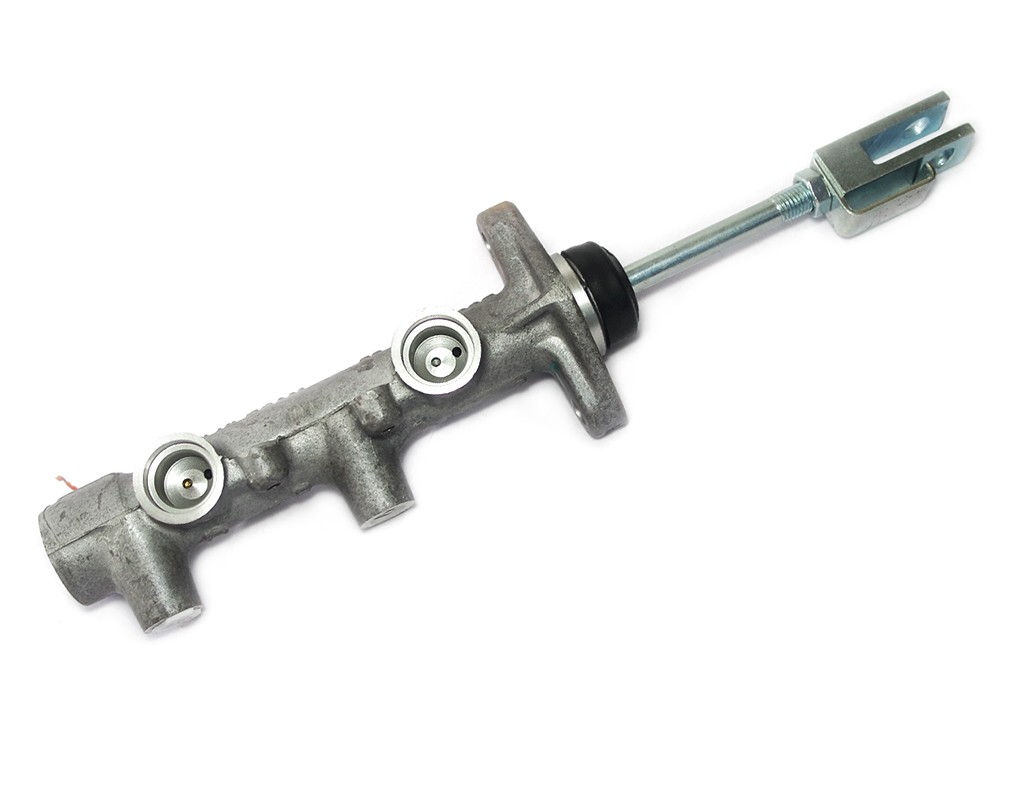 Brake Master Cylinder For Suzuki SJ410 SJ413 Jimny Samurai Sierra 0204713711