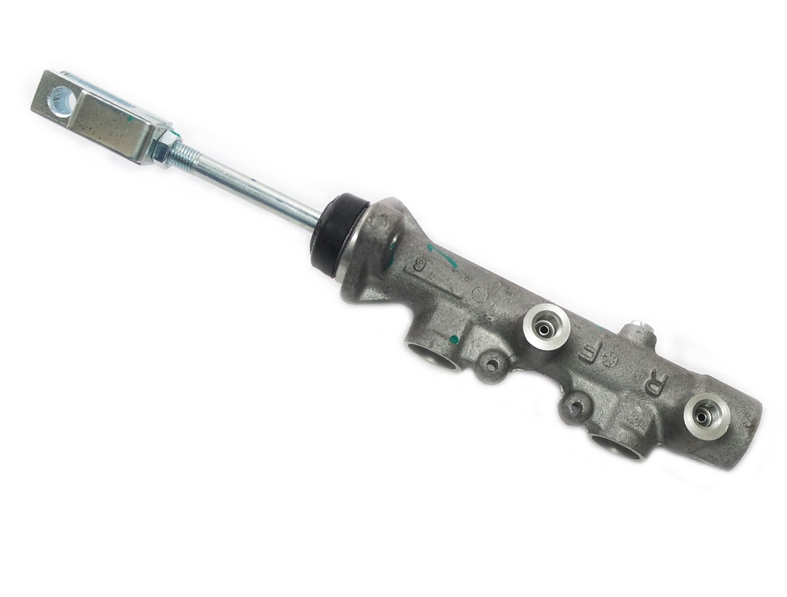 Brake Master Cylinder For Suzuki SJ410 SJ413 Jimny Samurai Sierra 0204713711