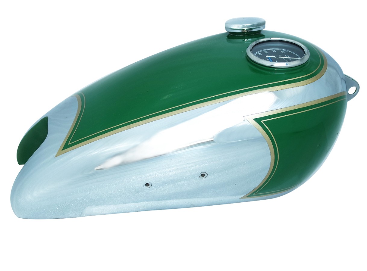 For BSA B31 Green & Chrome Petrol Tank With Cap & Replica Smiths Speedometer