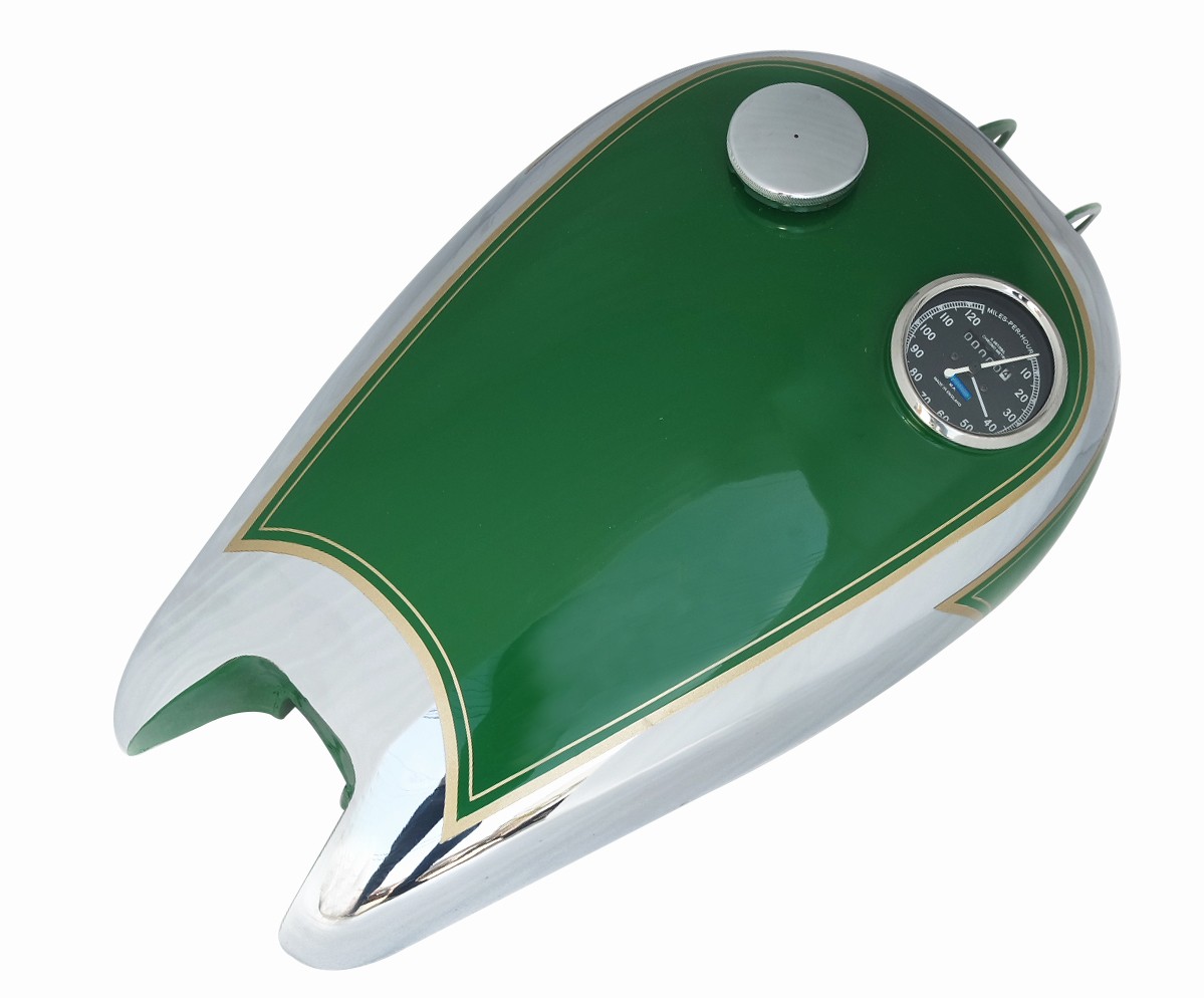For BSA B31 Green & Chrome Petrol Tank With Cap & Replica Smiths Speedometer