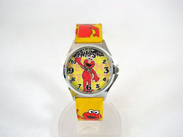 Disney SESAME STREET Plastic Toy Watch Red BNIB