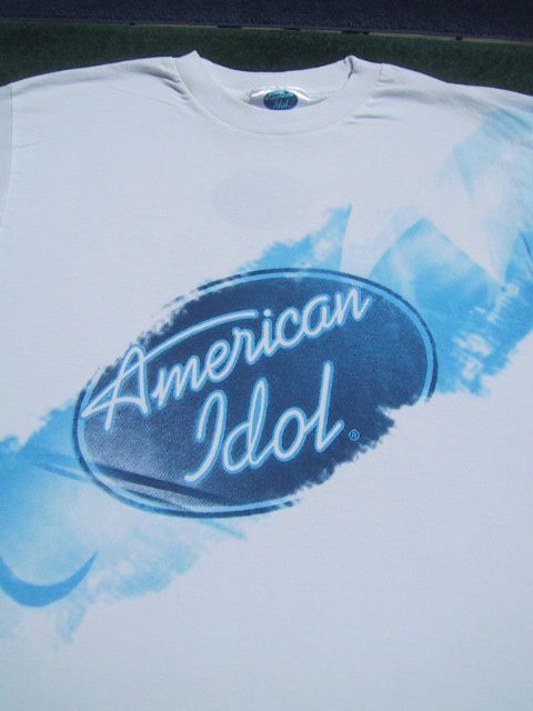 AMERICAN IDOL - official apparel - LARGE T-SHIRT