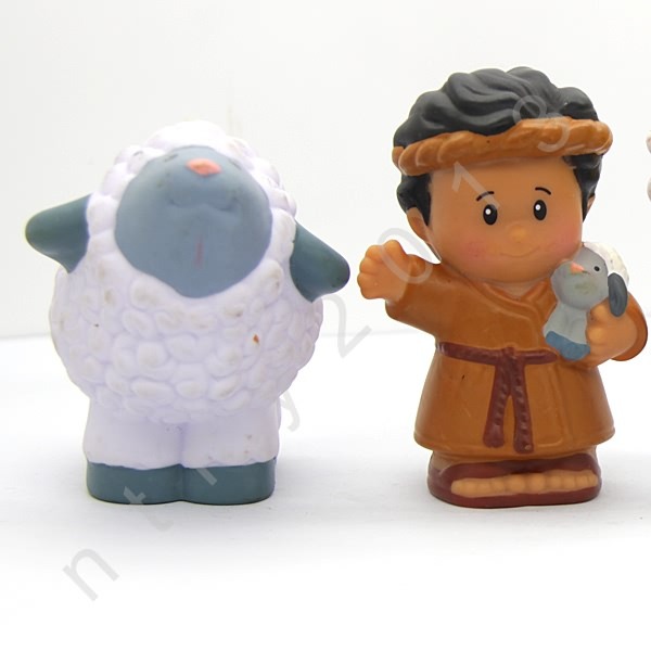 Lot of 4 Fisher Price Little People Lil Shepherds Set Nativity sheep