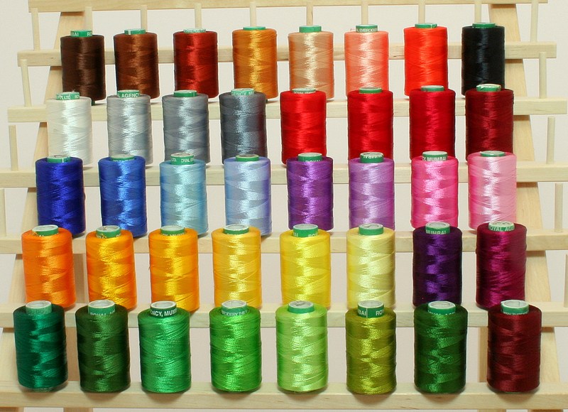 NEW LARGE 40 MACHINE EMBROIDERY THREADS for Brother
