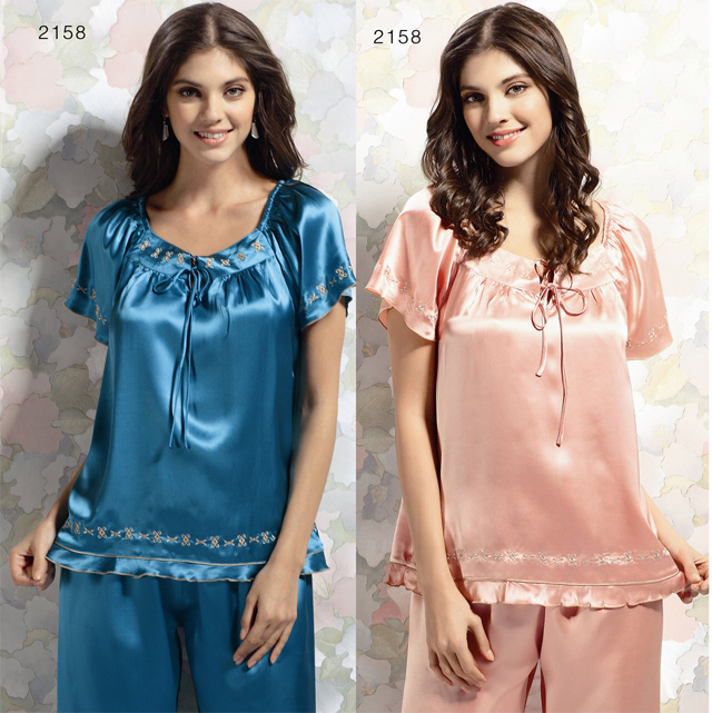 PURE CHARMEUSE SILK  LADIES PAJAMAS SET US2-6-10
