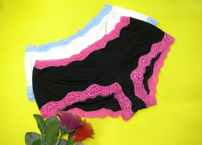 one new sexy silk knit women\'s boyshorts w/ lace panties m