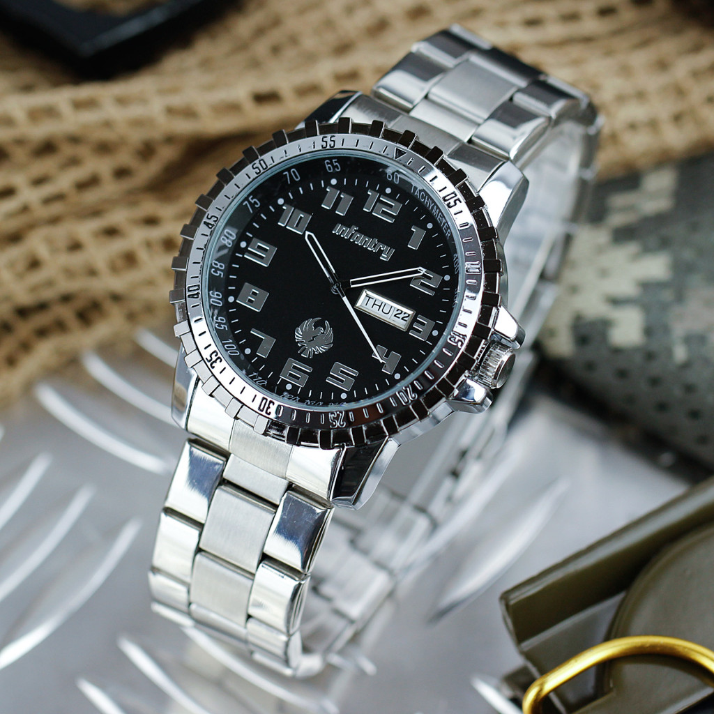 INFANTRY PILOT MENS WRIST WATCH ANALOG DAY DATE DISPLAY SPORT MILITARY