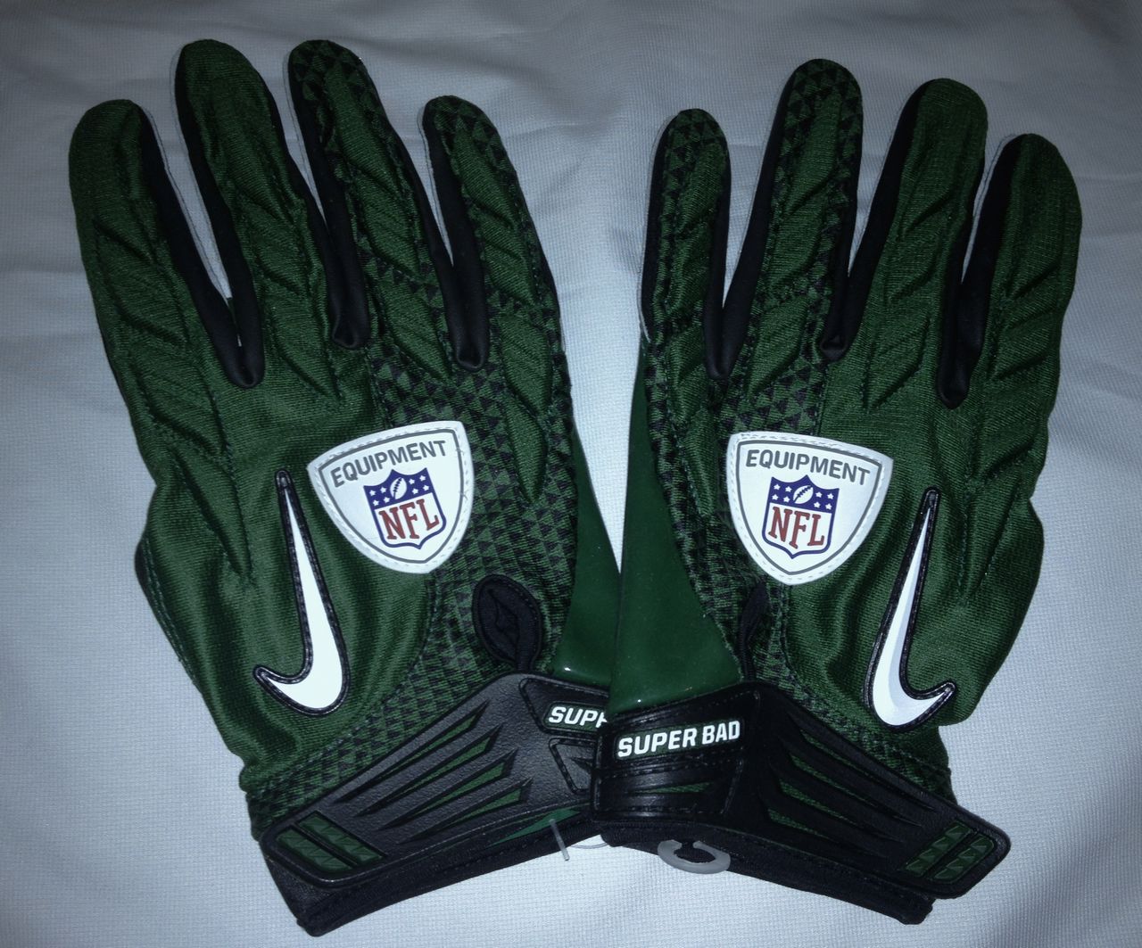 nfl football gloves nike