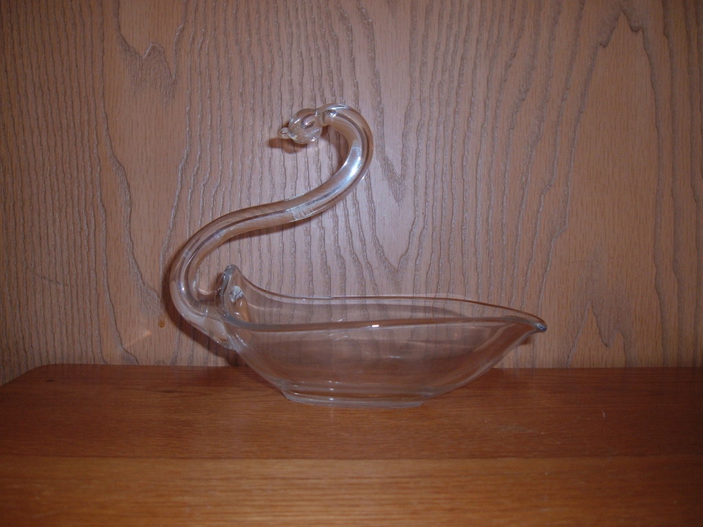 BEAUTIFUL VINTAGE CLEAR GLASS SWAN CANDY DISH eBay