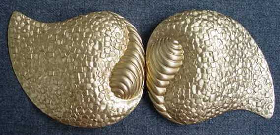 VINTAGE 30S HUGE CZECH GILDED METAL SHELL BELT BUCKLE