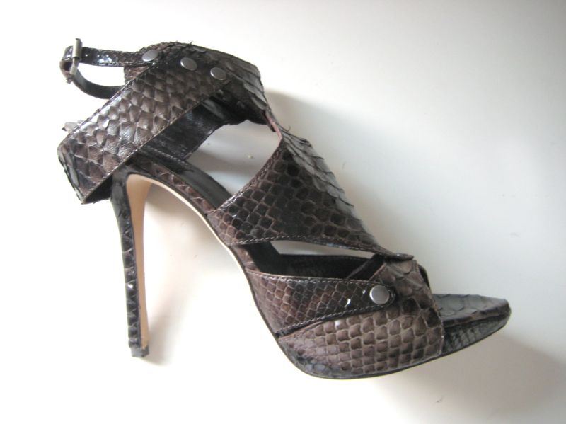 Carries DIOR Extreme Brown PYTHON Heels NEW 41.5 $1695