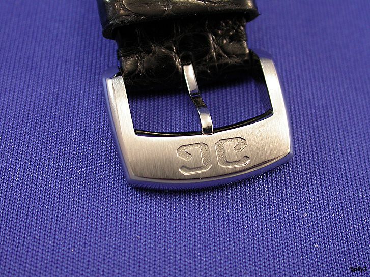 go60buckle.jpg
