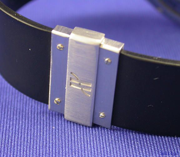 hubclasp.jpg