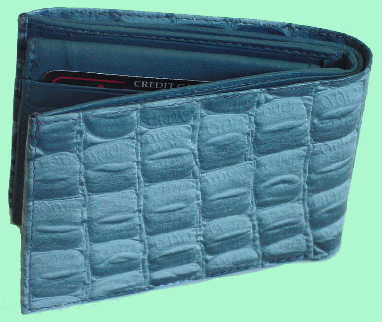 ... BlueNile alligator design Wallet ...