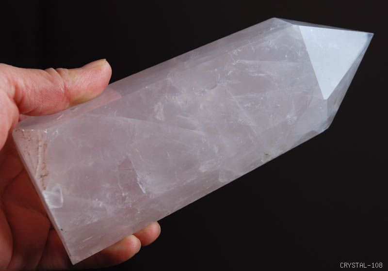 natural rose quartz crystal point clear soft pink 793G