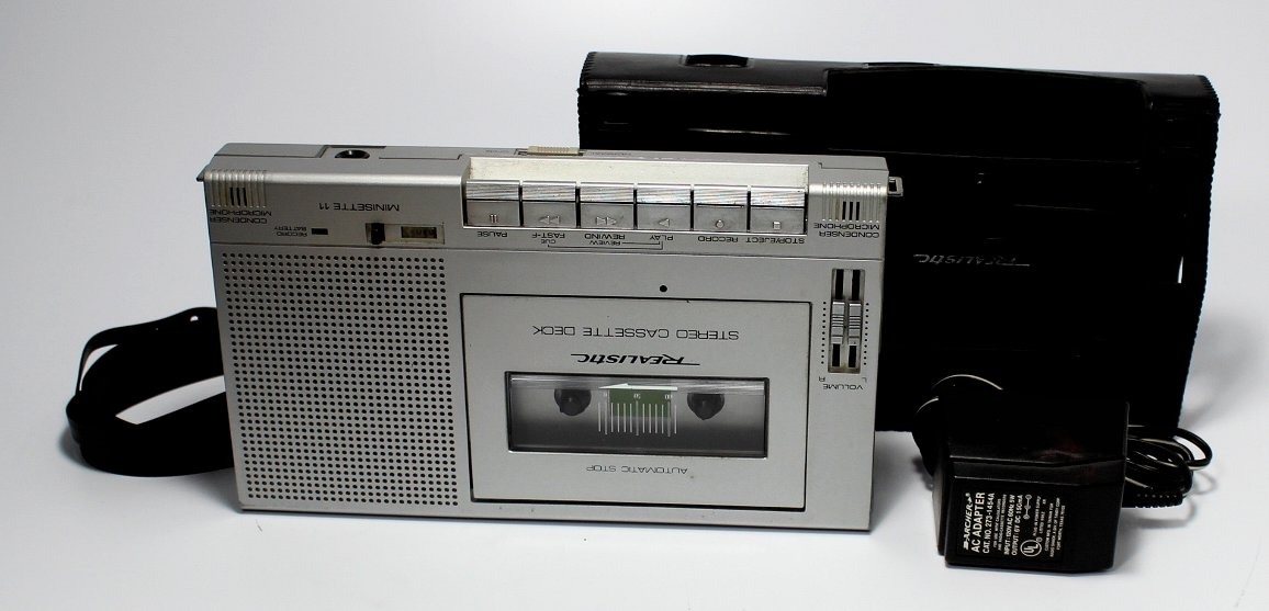Vintage 1983 Portable Radio Shack Cassette Recorder Realistic Minisette