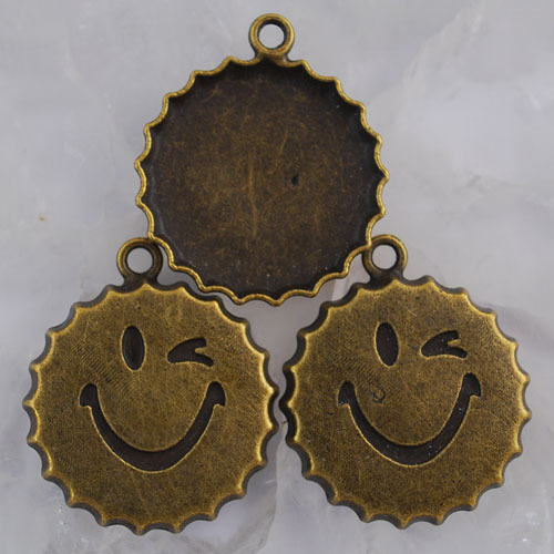 EA A0677 6pcs Antiqued Bronze Cute Smiled