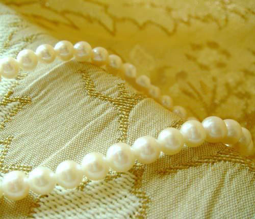 100% NATURAL ROUND WHITE PEARL NECKLACE SN005