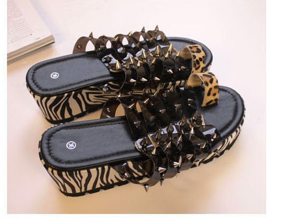 2012 5 Summer Leopard Super High Platform Flip Flops Chic Sandals Slipper From Tradingbear, $26. 