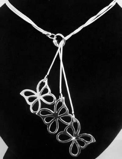 925 STERLING SILVER 3 BUTTERFLY PENDANT NECKLACE DZ08