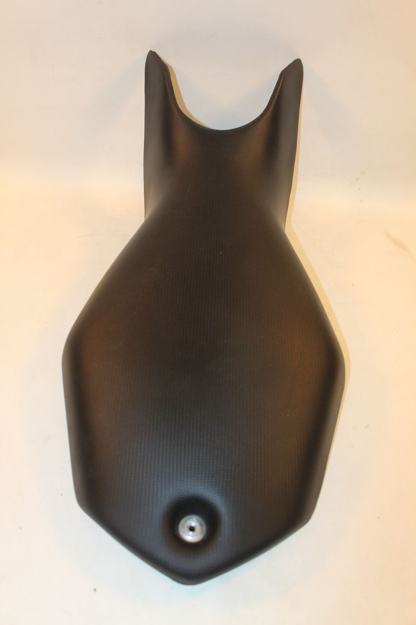 2010_DUCATI_HYPERMOTARD_796_V-015633_-_Seat_Front_(138_003.jpg