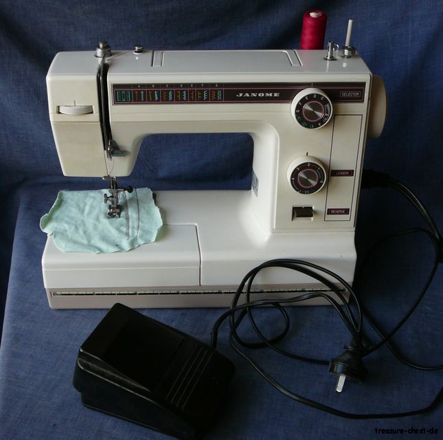 Janome Sewing Machine, V / 88087 / 360